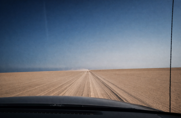 Road to Ocean Camp Bar Al Hikman Road to Ocean Camp Bar Al Hikman