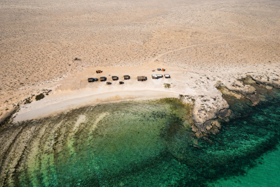 Bird's-eye view of Ocean Camp Bar Al Hikman Bird's-eye view of Ocean Camp Bar Al Hikman
