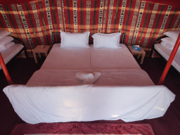 Ocean Camp Bed inside