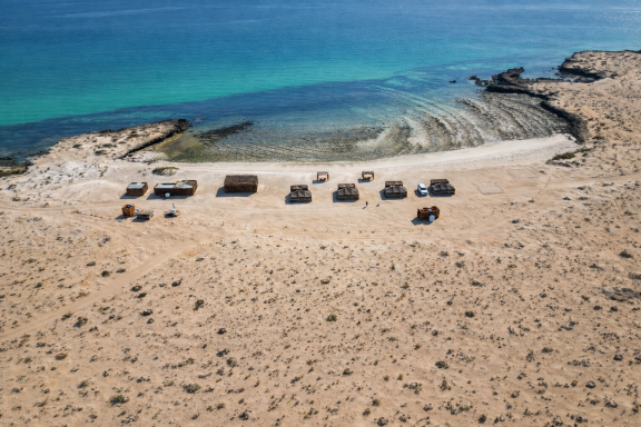 Bird's-eye view of Ocean Camp Bar Al Hikman Bird's-eye view of Ocean Camp Bar Al Hikman