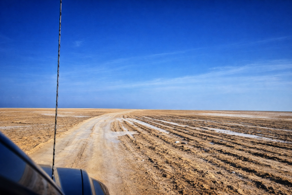 Road to Ocean Camp Bar Al Hikman Road to Ocean Camp Bar Al Hikman